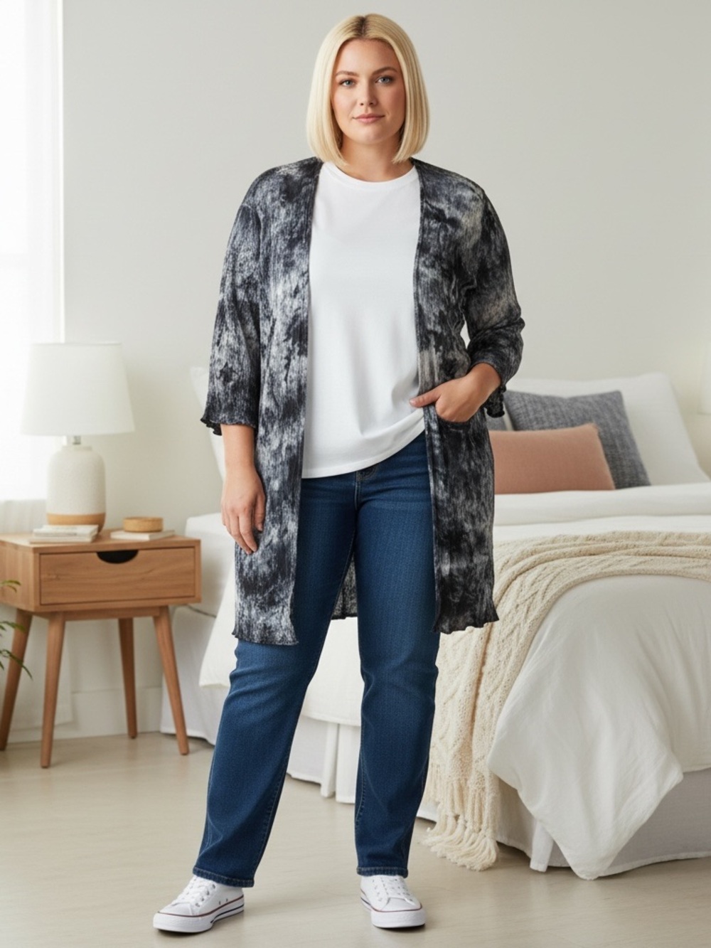 Torrid 3 Navy Blue & White Tie-Dye Open Front Cardigan 3X